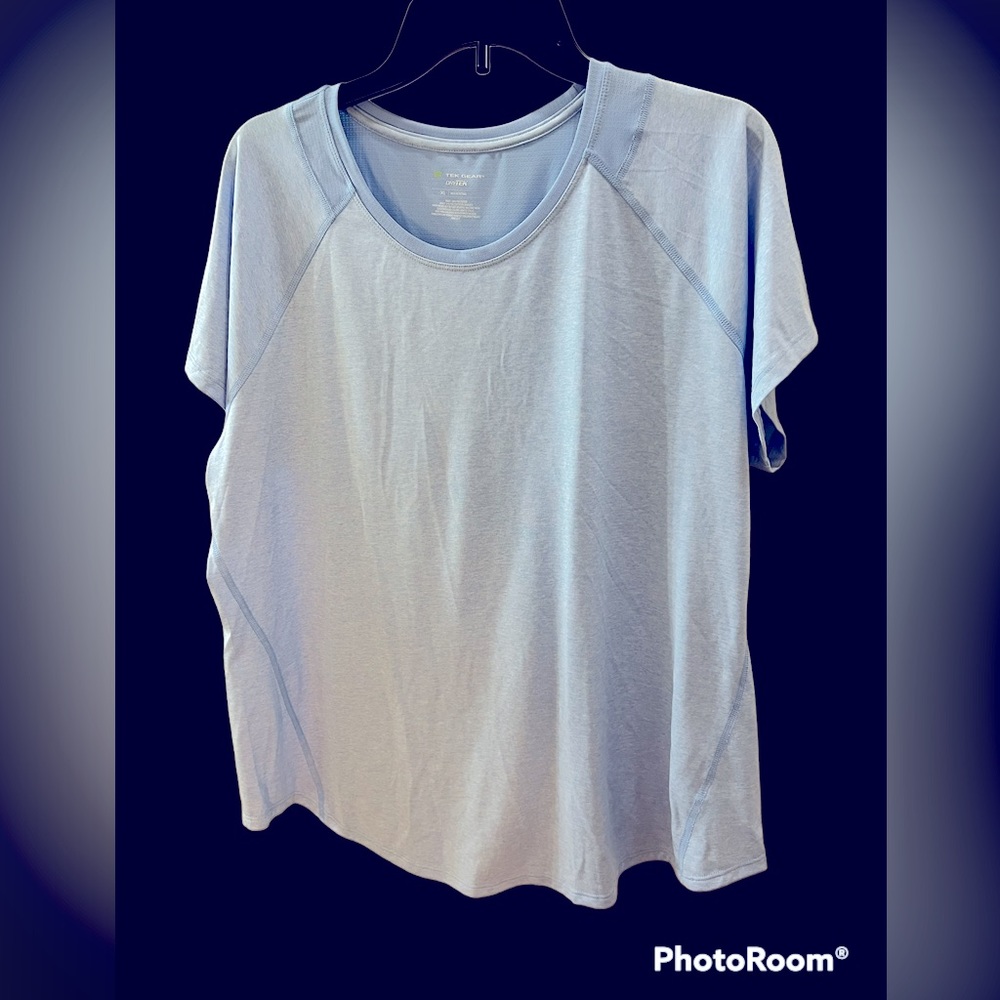 XL Tek gear workout shirt